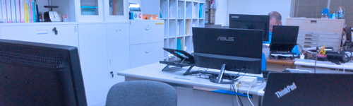 写真：事務所の風景